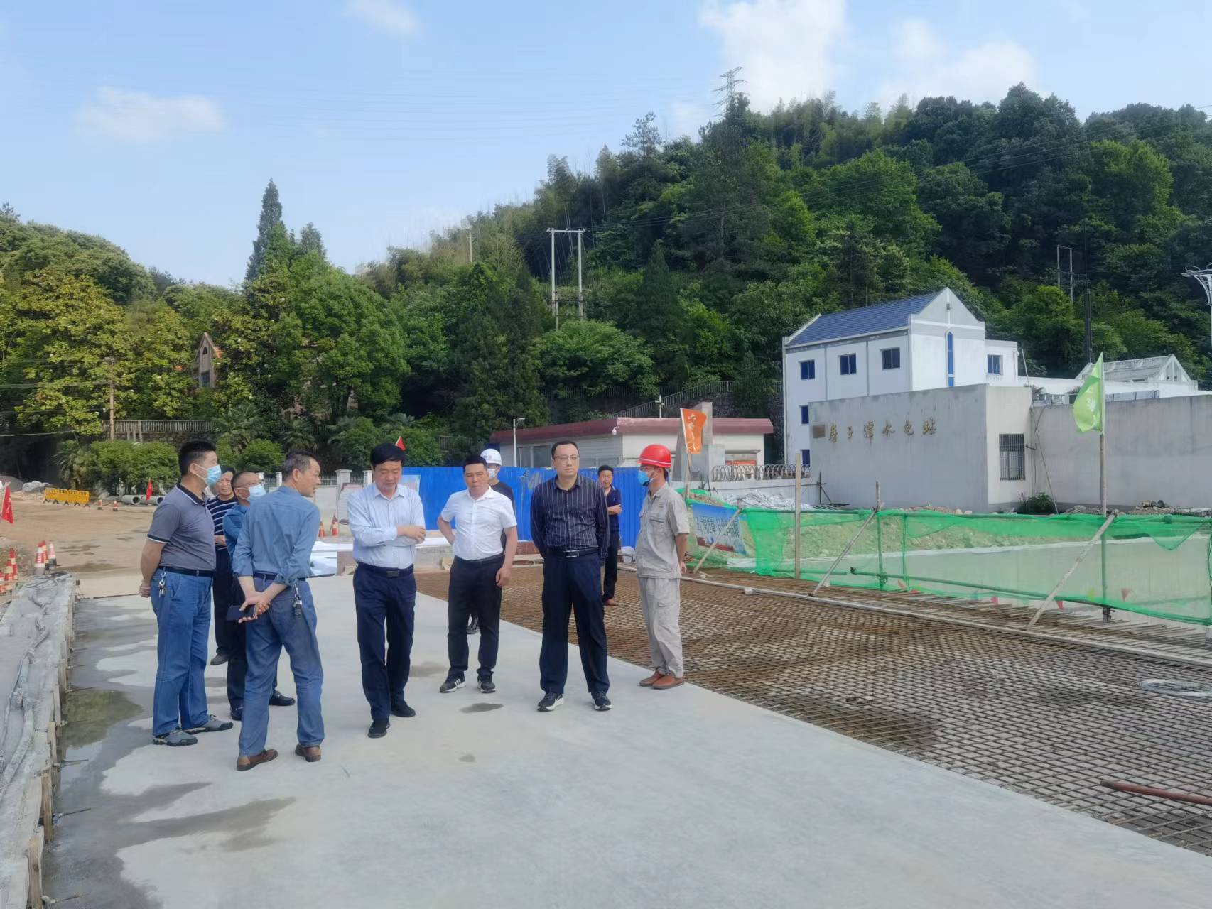 六安市交通運輸局黨組領導視察磨子潭等在建項目